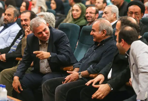 (تصاویر) نی‌نوازی با یک دست!