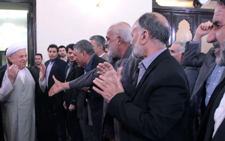 جان گرفتن هامون، قهر حسین علیزاده، رونمایی از بسته فرهنگی پرویز پرستویی، فائزه هاشمی...