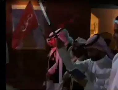 (فيلم) رقص شمیشر رونالدو با لباس عربی
