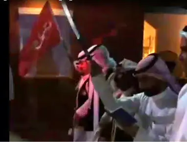 (فيلم) رقص شمیشر رونالدو با لباس عربی