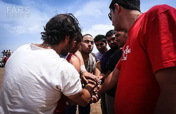 (تصاویر) مسابقات طناب‌کشی قزوین