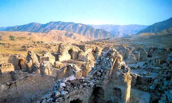 مسیر لوله گاز میراث‌ ایلام را منفجر می‌کند!
