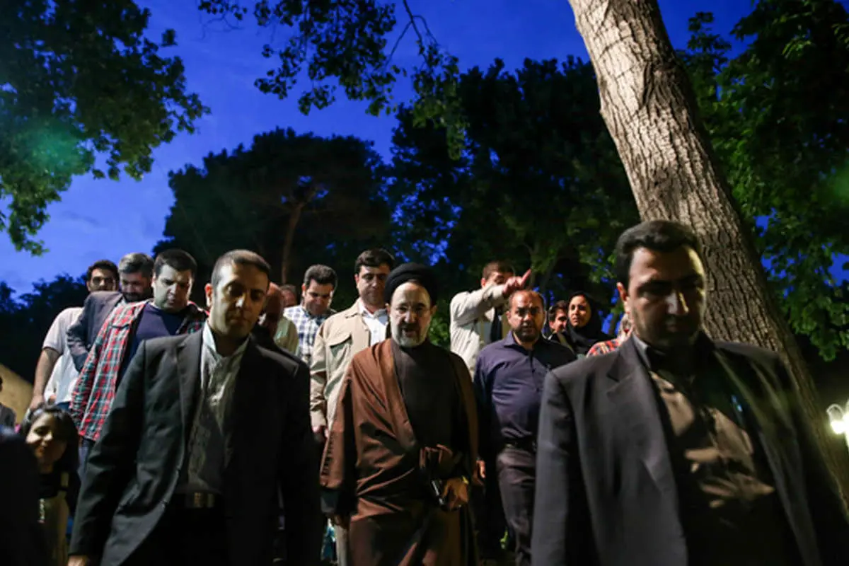(تصاویر) خاتمی در نمایشگاه خوشنویسی