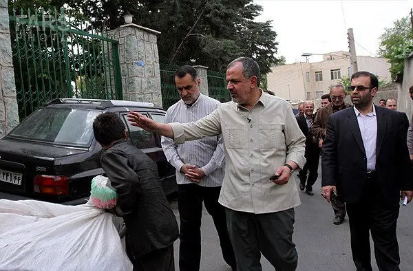 (تصاویر) مسجدجامعی و کودک خیابانی