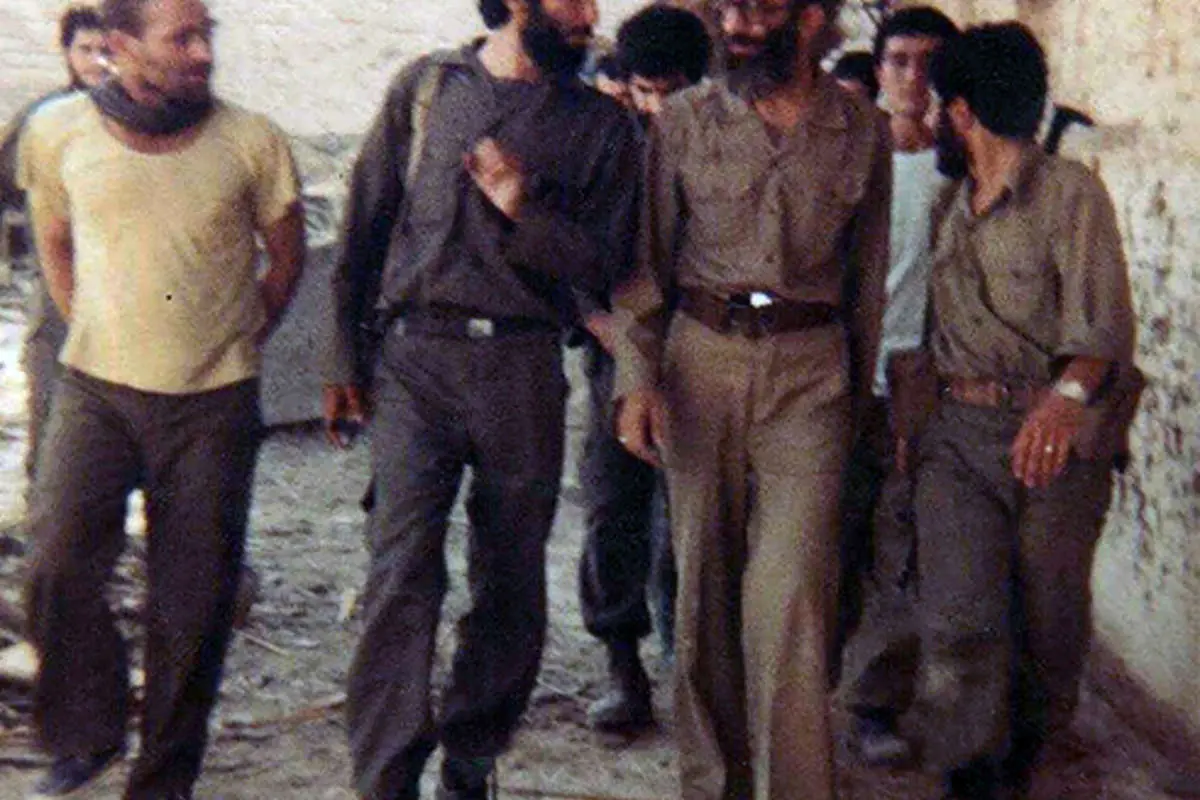 (تصاویر) شهید جهانآرا و رهبر انقلاب