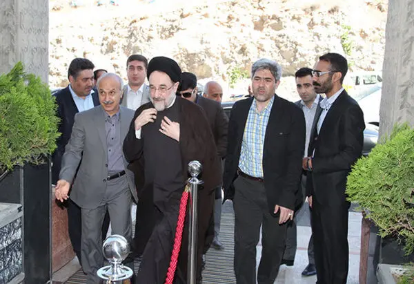 (تصاویر) بازدید خاتمی از بیمارستان «محک»