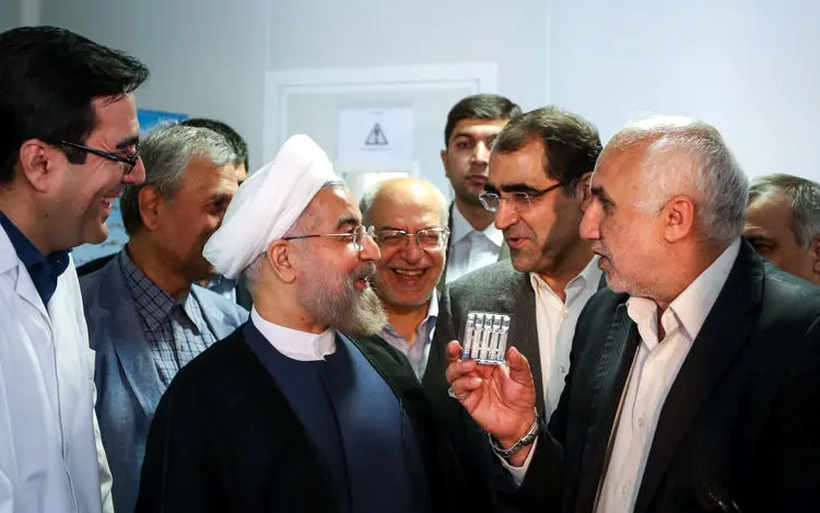 شجریان در مراسم تشییع، تجمع دانشجویان، نجات زن پاراگلایدر سوار، سید حسن خمینی در...