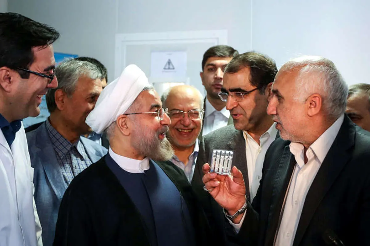 شجریان در مراسم تشییع، تجمع دانشجویان، نجات زن پاراگلایدر سوار، سید حسن خمینی در...
