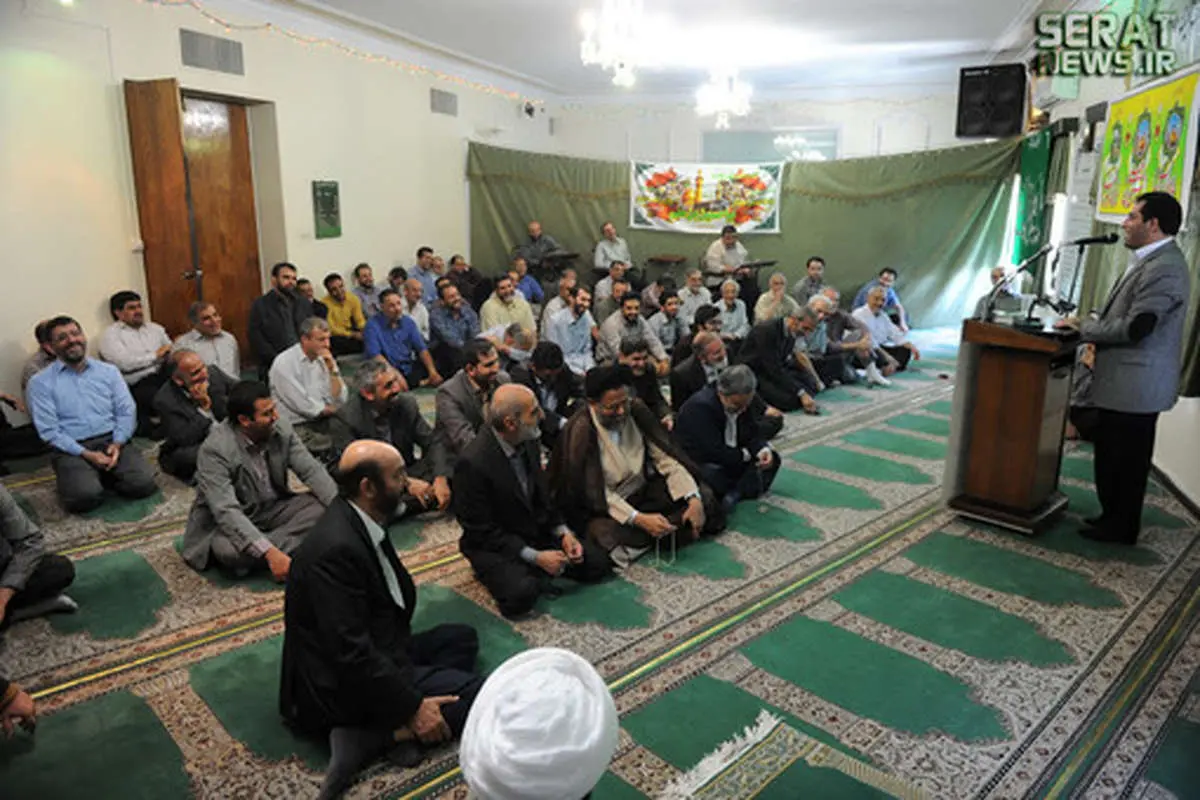 (تصاویر) بازدید وزیر اطلاعات از روزنامه کیهان