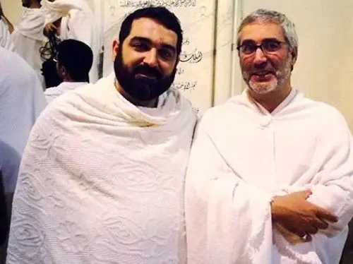 (تصویر) حاتمی‌کیا و شهاب مرادی در لباس احرام