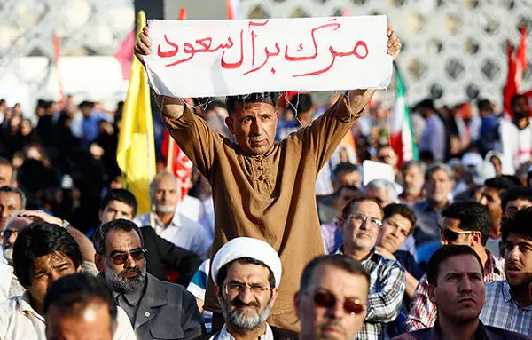 (تصاویر) اجتماع مدافعان کفن‌پوش حرم