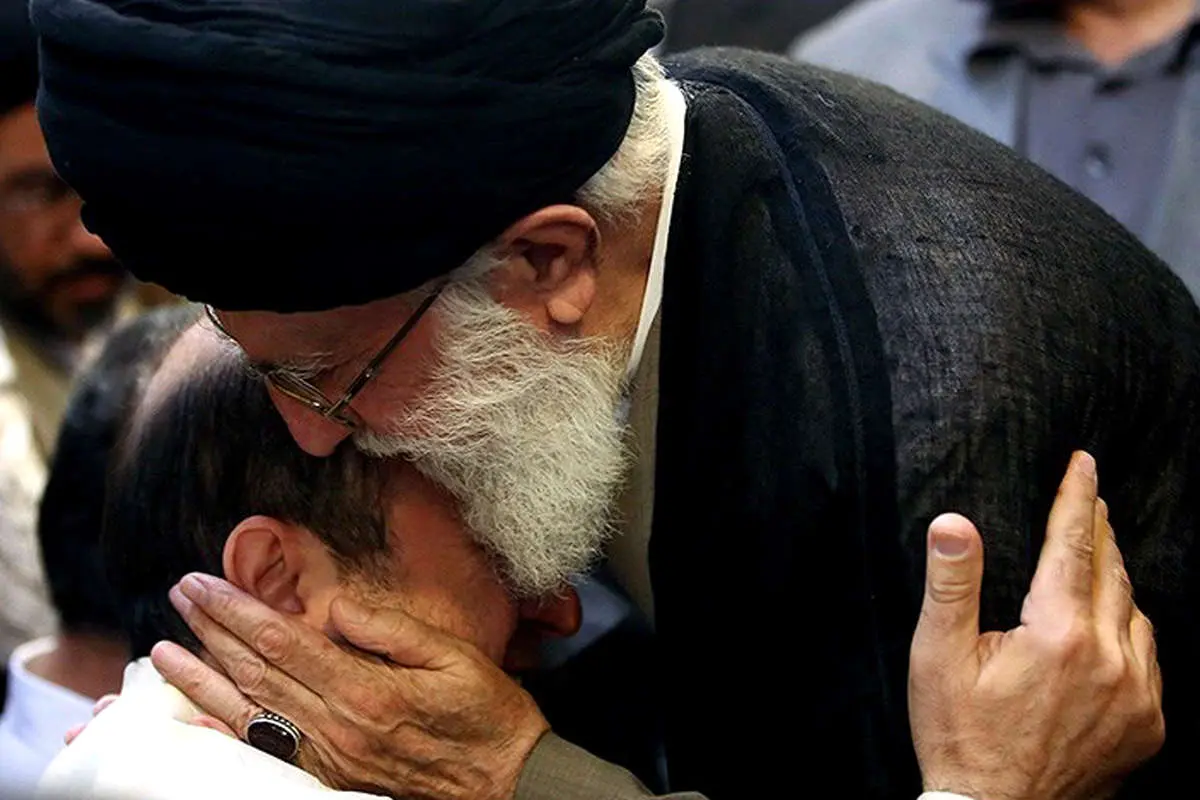 دیدار با مقام معظم رهبری، هنرمندان حامی صلح، استهلال ماه مبارک رمضان، نمایشگاه ضیافت،...
