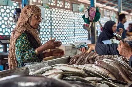 حال و هوای بازار ماهى فروشان بندرعباس