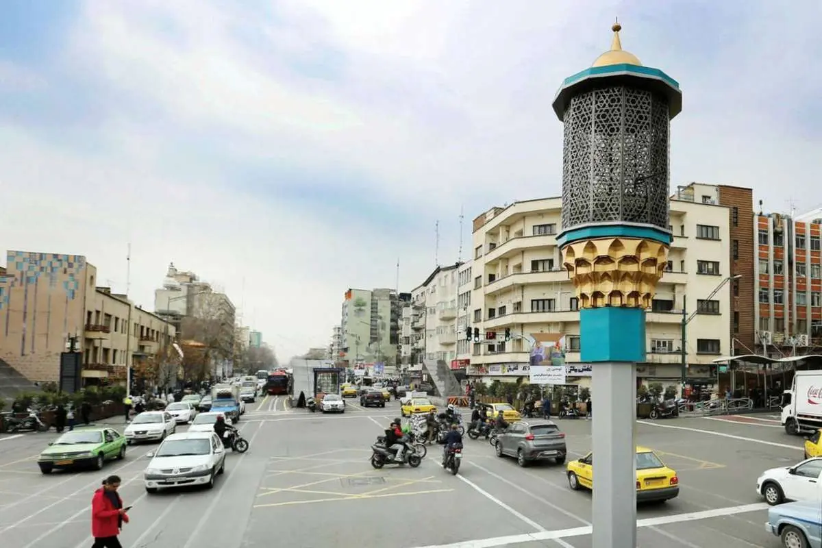 نصب بلندگو در خیابان‌های تهران