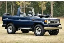 تویوتا لندکروزر سری ۷۰ کمیاب با سقف بازشو، محبوب کلکسیونرها