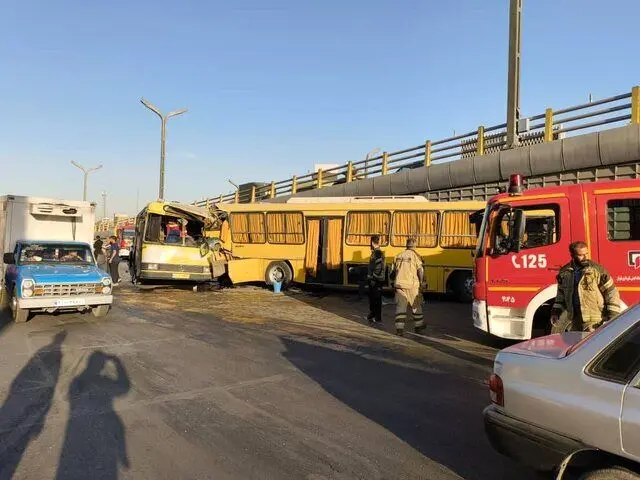 تصاویر جدید از تصادف ۲ اتوبوس جاده مخصوص کرج