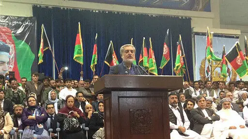 عبدالله در جمع هواداران: به من فرصت دهید/ اشرف غنی: رای ما پاک است