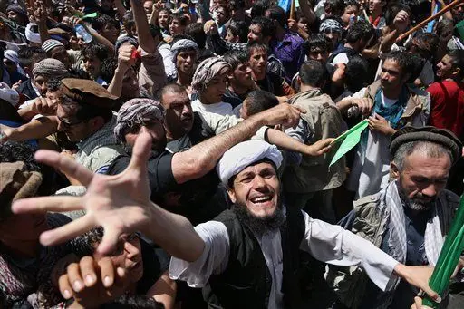 تشکیل دولت موازی امکان پذیر نیست