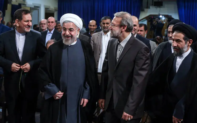 حاشیه‌های فینال جام جهانی، برخورد خشن پلیس با معترضان، ضیافت افطاری، تقدیر از والیبالیست‌ها،...