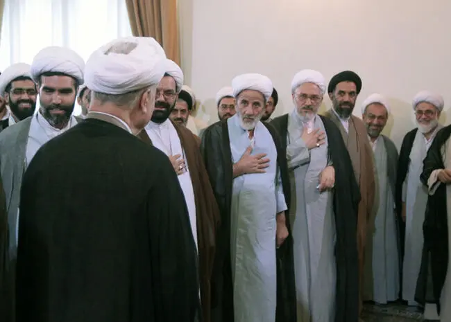 (تصاویر) دیدار هاشمی با اساتید و علما