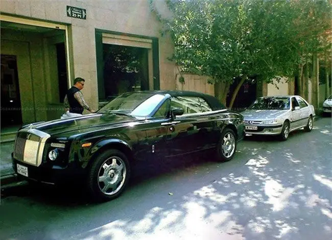 (تصویر) خودرو "شبح سیاه" در خیابان‌های تهران