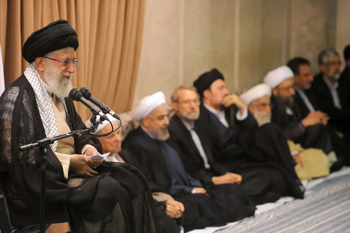 دیدار مسؤولان با مقام معظم رهبری، ریزش مرگبار ساختمان، افطار در سطح شهر تهران، بانوان کاراتهکار و ...