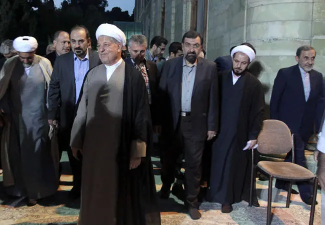 (تصاویر) افطاری هاشمی در مجمع تشخیص