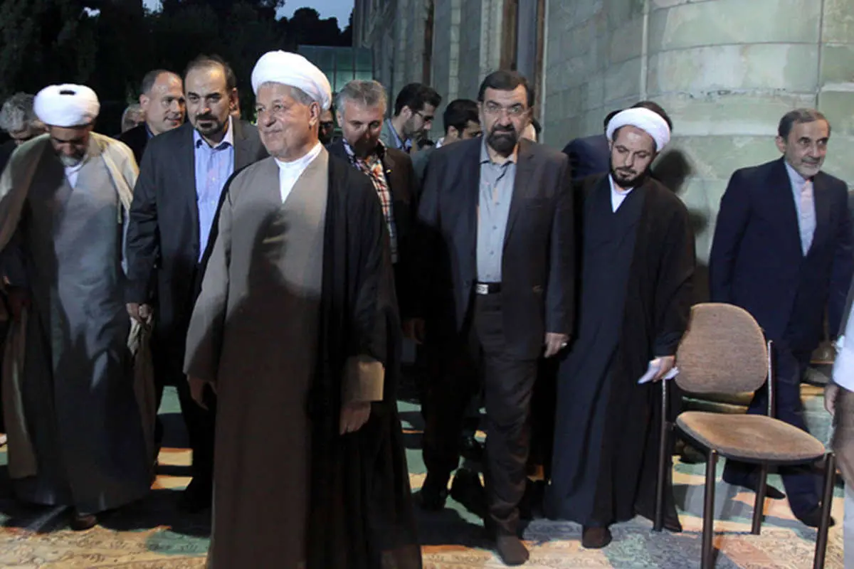 (تصاویر) افطاری هاشمی در مجمع تشخیص