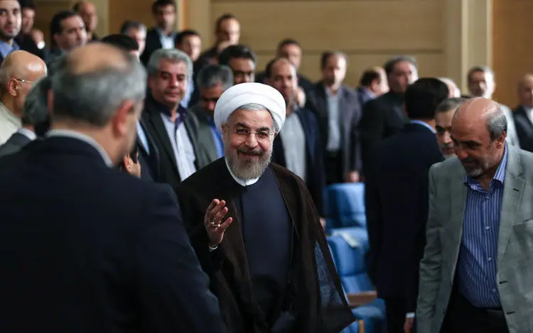 دیدار ورزشکاران و رئیس‌جمهور، پایان تحریم‌ها، خنده ظریف با نمایندگان، سیدحسن خمینی...