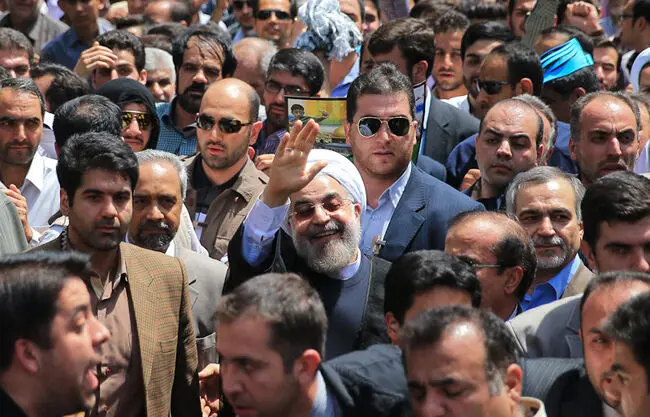 (تصاویر) مقامات و چهره‌های سیاسی در راهپیمایی