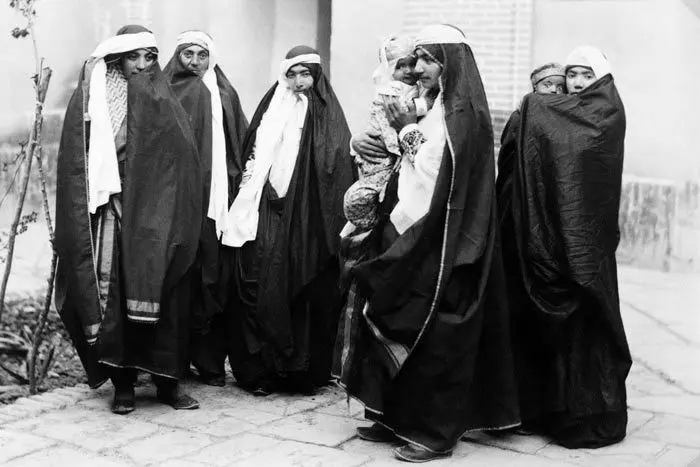 روایت تصویری از «زنان عصر قاجار» (2)