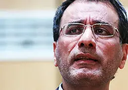 زیباکلام: کمیسیون آموزش باید استیضاح شود! / شوهانی: آقای وزیر مجلس 290 نماینده دارد!