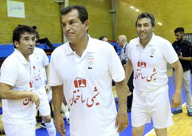 (تصاویر) دیدار پيشکسوتان‌ پرسپوليس و تیم 98