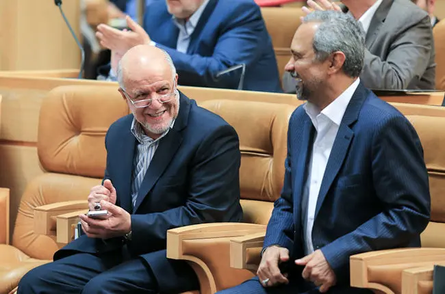 (تصاویر) روحانی در همایش اقتصادی دولت