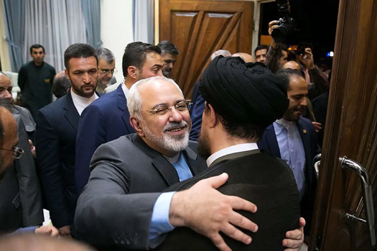 ادای احترام به امام خمینی(ره)، تجمع مادران شهدا، صحن علنی مجلس، احترام به جانباختگان...