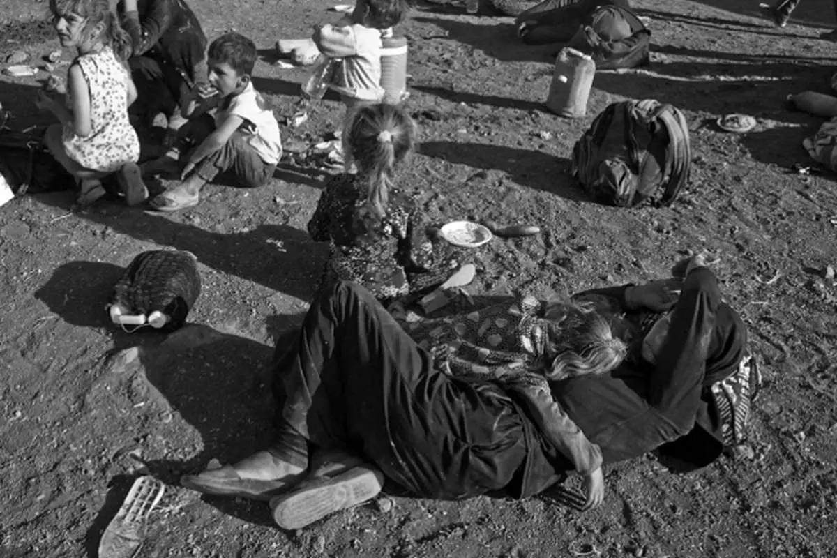 (تصاویر) تراژدی در سنجار؛ بالگرد امداد هم سقوط کرد