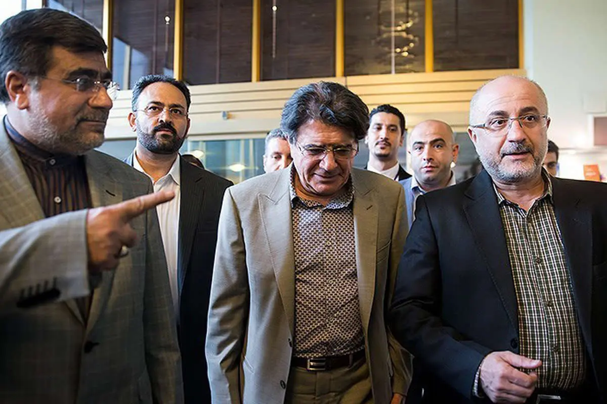 شجریان در مراسم صندوق هنر، خندههای فردوسیپور، تجلیل از برنامهسازان ورزشی، کنسرت...