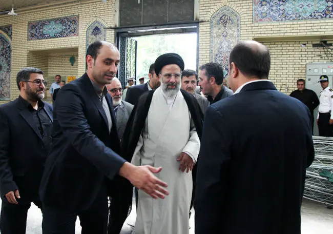 (تصاویر) مسئولان در ختم پدر قاضی‌سراج