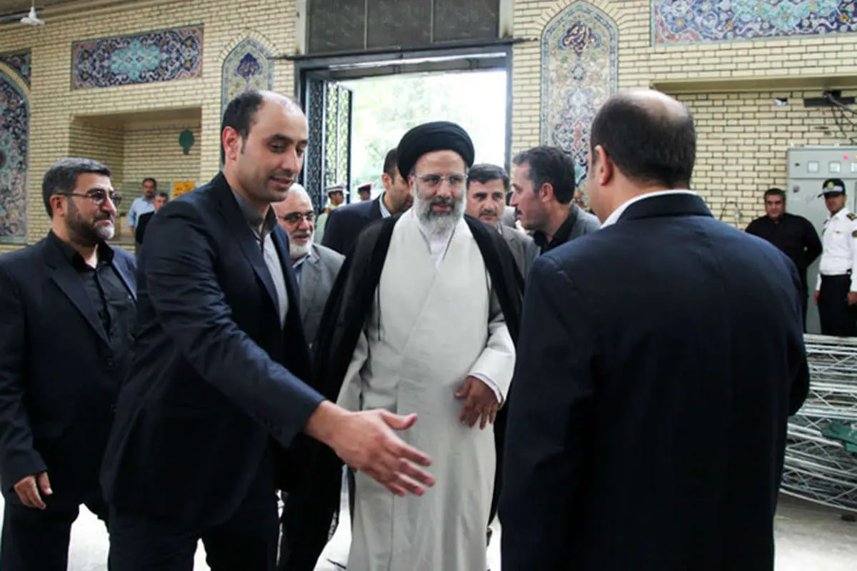 (تصاویر) مسئولان در ختم پدر قاضیسراج