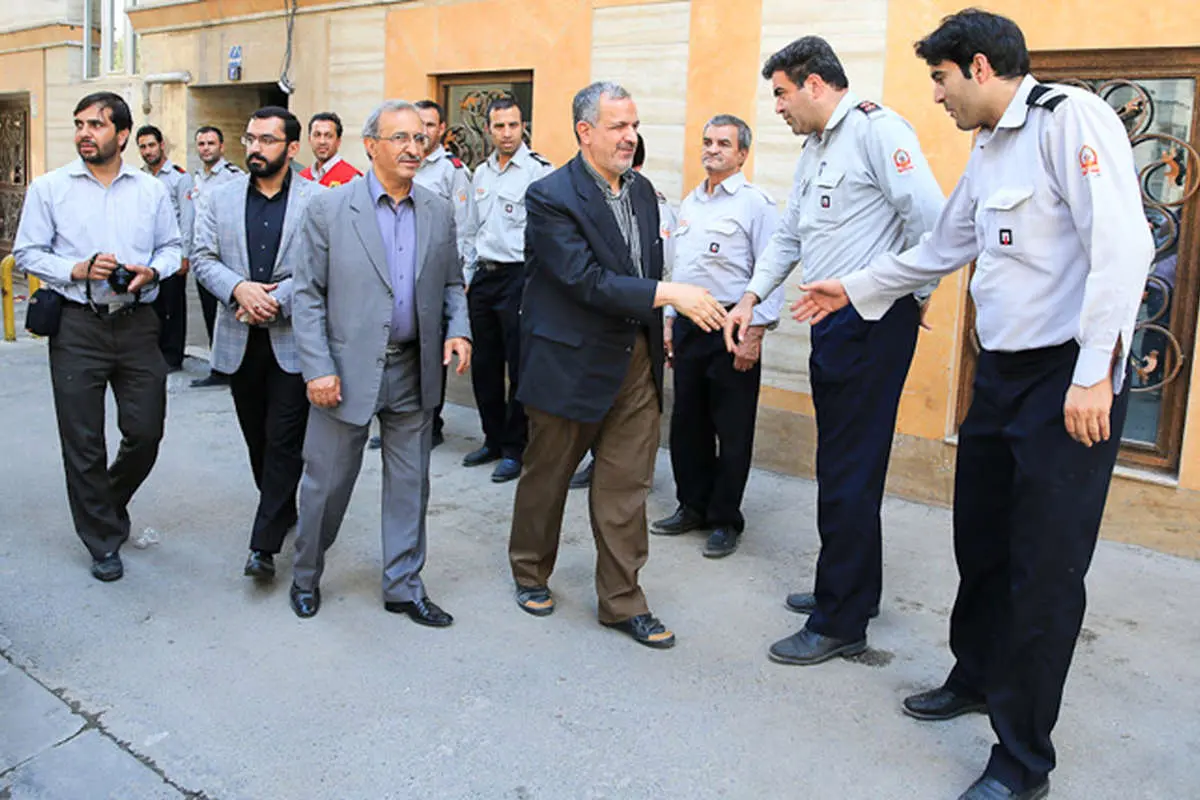 (تصاویر) محل کشف انبار مهمات در تهران
