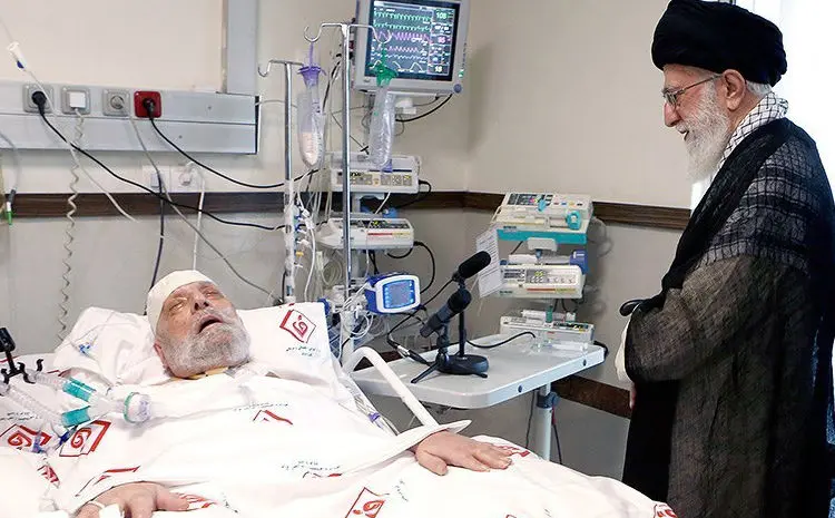 عیادت از آیت‌الله مهدوی کنی، حاشیه مجلس، تجلیل از هنرمند پیشکسوت، علی دایی در نشست خبری، سقوط دکل و...