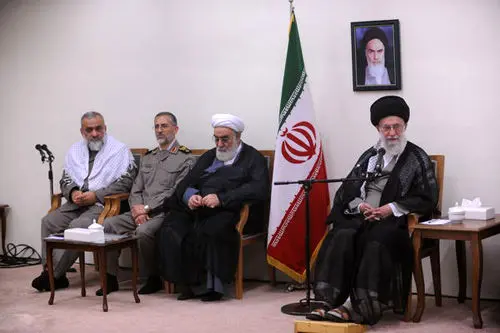 (تصاویر) دیدار رهبرانقلاب با ستاد شهدای بازار