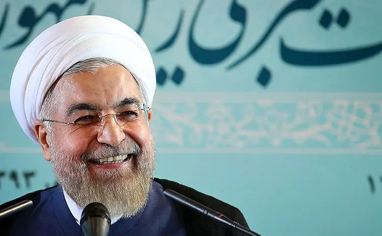 دایی در حاشیه دیدار پرسپولیس، بازدید خاتمی از نمایشگاه، قالیباف در مراسم ختم، شهر سوخته، روی فرش قرمز و...