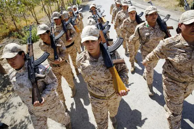 (تصاویر) پادگان آموزشی زنان پیشمرگ