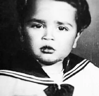 عکس 2 سالگی محمد رضا شریفی‌نیا