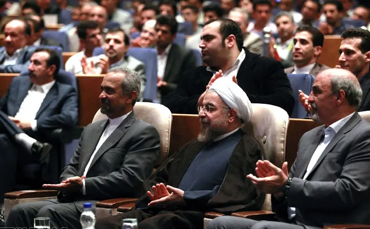 تجلیل از ورزشکاران، کنار دریا، ترافیک جاده، انفجار خودرو، حاشیه‌های ورزشی، جشن نفس، کنسرت کامکارها و ...