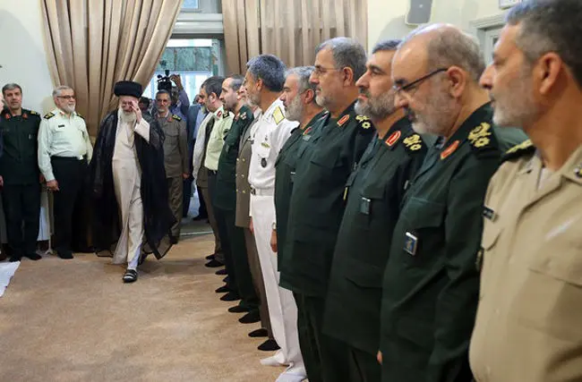 (تصاویر) دیدار فرماندهان‌نظامی با رهبرانقلاب