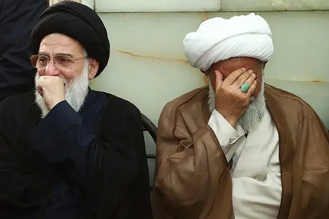 (تصاویر) مجلس ترحیم مادر آیت‌الله شاهرودی