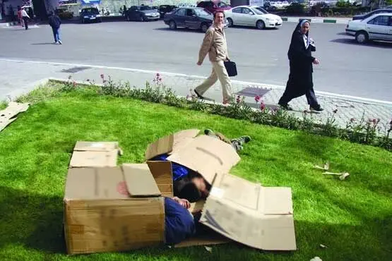 سرما و شب‌های بی‌پناهی در خیابان