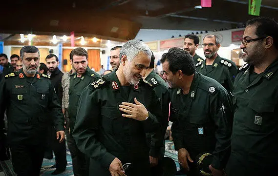 (تصاویر) سردار سلیمانی در بزرگداشت فرماندهان سپاه